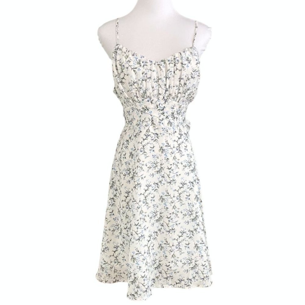 CALISTA WHITE BLUE FLORAL SLEEVELESS BACK SASH DRESS - M